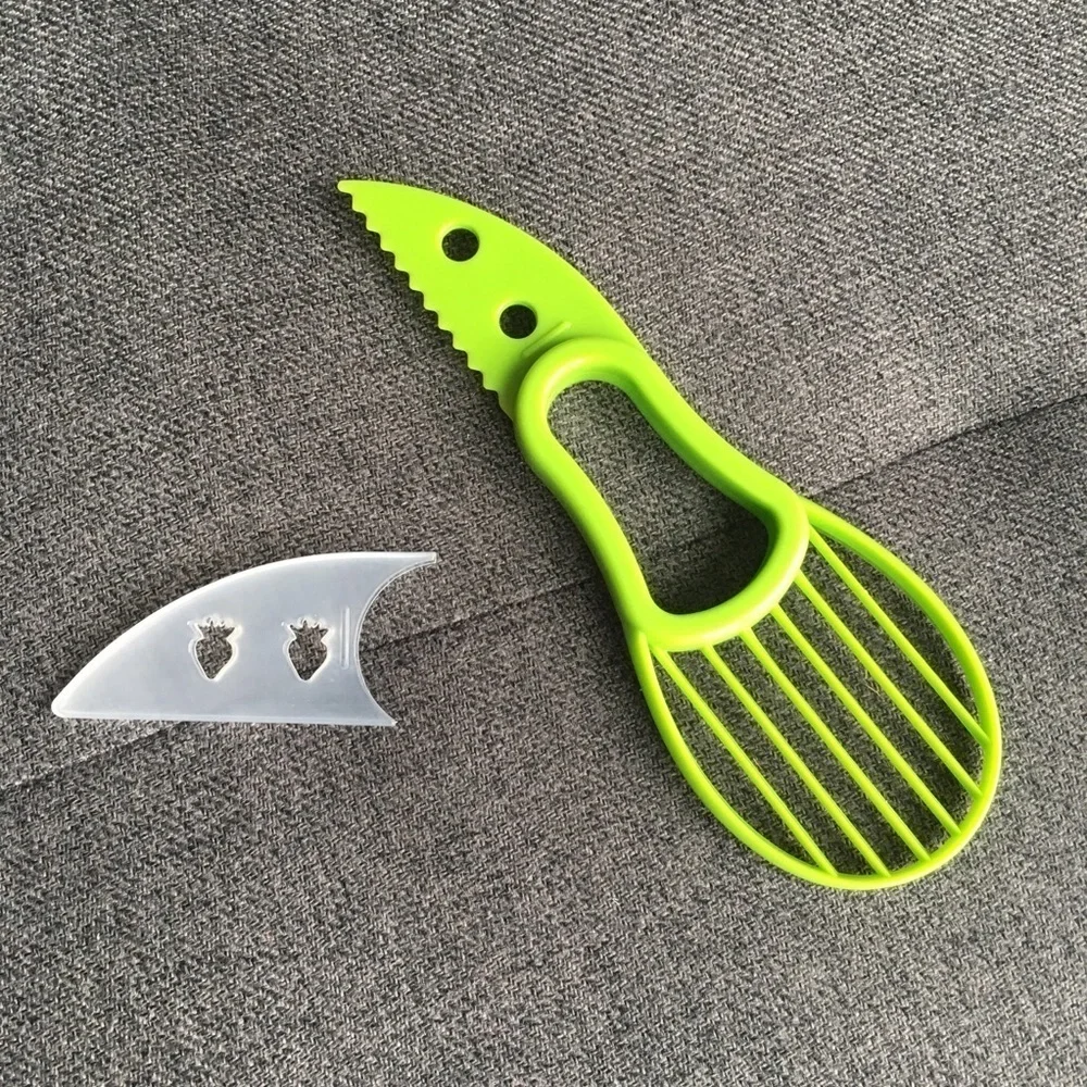 Avocado 3-in-1 Slicer, Pitter, and Cutter Knife with Cover Kitchen Tool, Green
